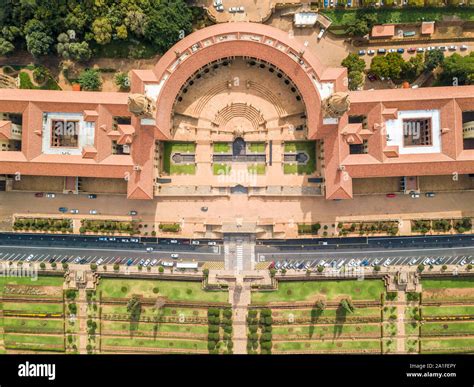 Aerial view of unions building and nelson mandela garden hi-res stock ...