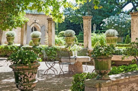 Beautiful French Country Bastide: Château Mireille - Hello Lovely