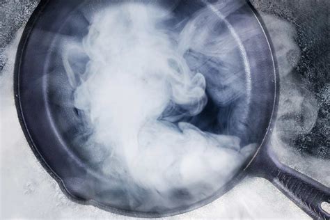 What's a Smoke Point? (And Why is it Important in Cooking?) | Leite's Culinaria