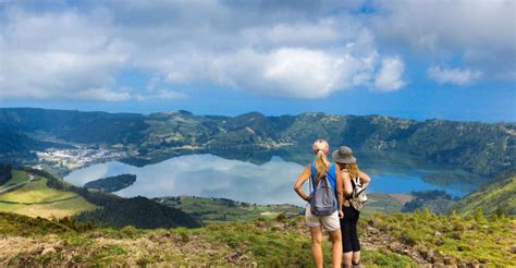 Ponta Delgada: excursión de senderismo de día completo a Sete Cidades ...