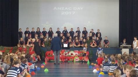 Brightwater State School Anzac Day service - Sunshine Coast