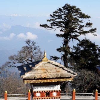 Dochula Pass- Bhutan's highest mountain pass (spectacular view)