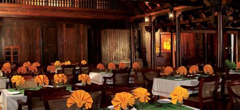 Kumarakom Lake Resort | Luxury Dining