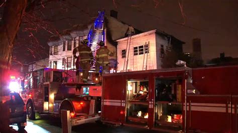 36 displaced after fire tears through 4 homes in Jersey City - ABC7 New York