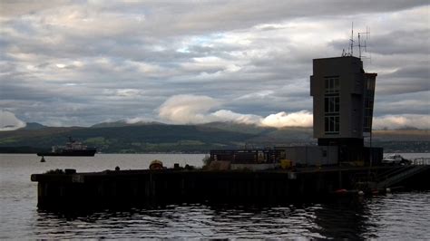 River Clyde Photography: Greenock Esplanade