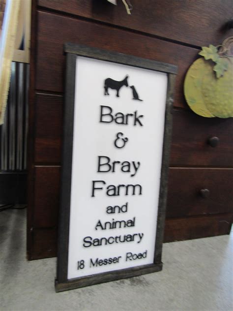 Custom Wood Sign Farm sign Commerical Signage Bark Bray Animal ...