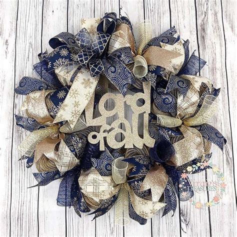 16 Exquisite Gold and Navy Blue Christmas Decorations