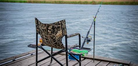 4 Best Fishing Chairs With A Rod Holder - (2024 Guide)