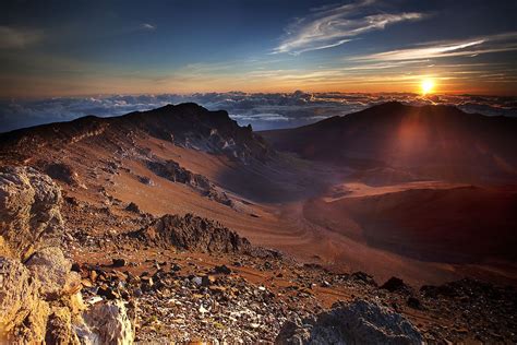 Haleakalā Sunrise | Haleakala sunrise, Sacred places, Haleakala