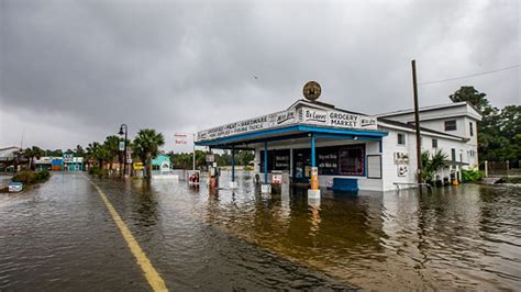 PHOTOS | Hurricane Michael Hits Florida Panhandle, Causes Extensive Damage | wfmynews2.com