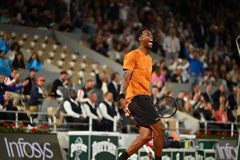 Monfils' miracle on Chatrier - Roland-Garros - The official site