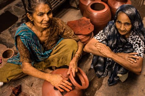 Pottery Making in Dharavi, Mumbai | Reality Tours and Travels