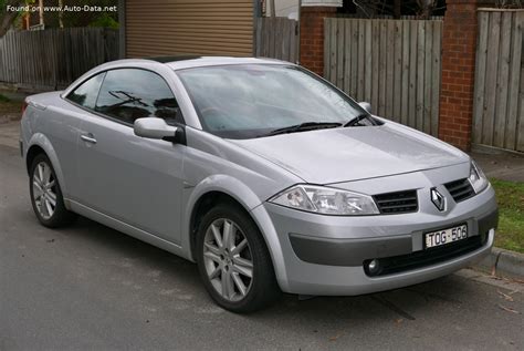 2004 Renault Megane II CC 1.6 16V (113 Hp) | Technical specs, data ...