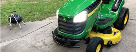 John Deere E100 Reviews 2021 For Serious Lawn Tractor Enthusiasts