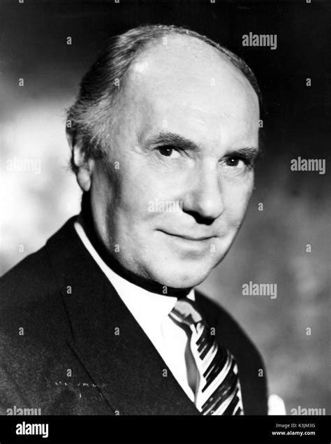 RALPH RICHARDSON British Actor Stock Photo - Alamy