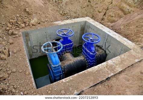 Sewer Construction Gate Valves Valve Pit Stock Photo 2207212893 | Shutterstock