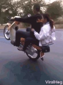 Wheelie GIFs | Tenor