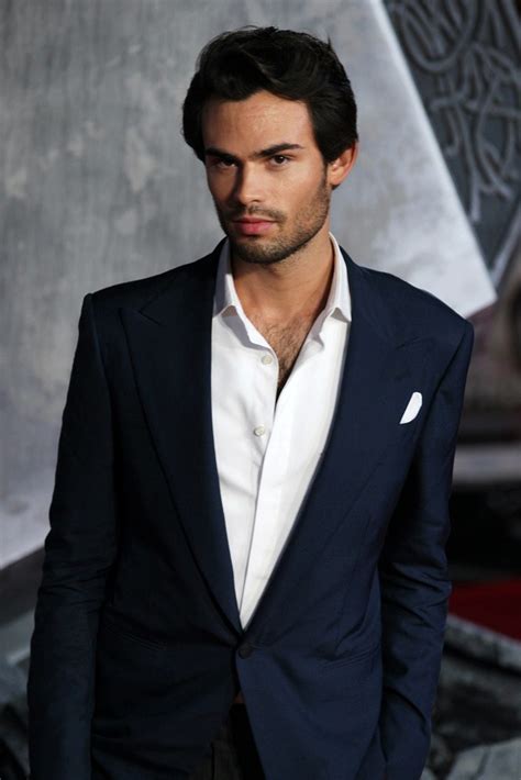 Mark-Francis Vandelli Picture 5 - The World Premiere of Thor: The Dark ...