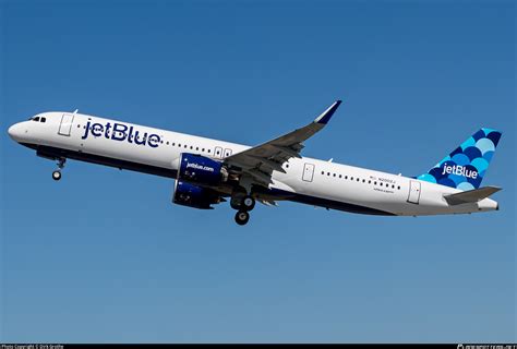 N2002J JetBlue Airways Airbus A321-271NX Photo by Dirk Grothe | ID ...