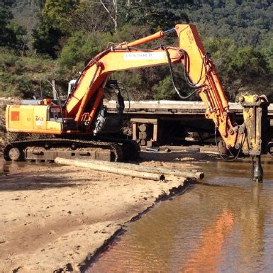 Hitachi Excavator | Saunders CivilBuild