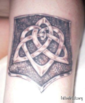 17 Celtic Shield Tattoo ideas | shield tattoo, celtic shield, celtic ...