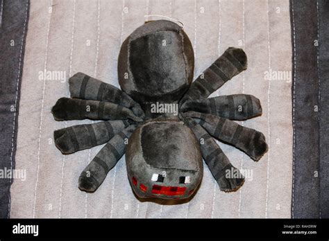 Spider plush hi-res stock photography and images - Alamy