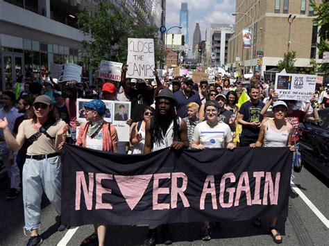 Jewish movement says 'never again' in protesting ICE | Broadview Magazine