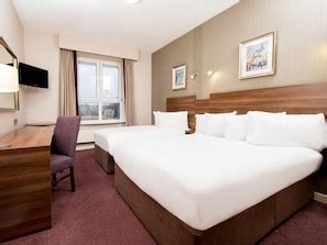 Book Jurys Inn Galway in Galway | Hotels.com