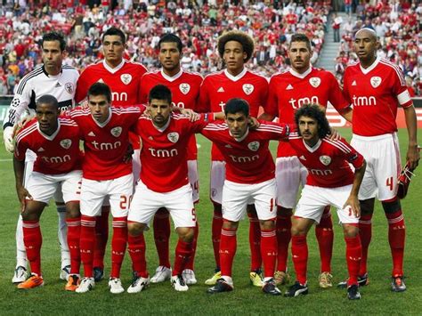 17 Best images about My Team, S L Benfica on Pinterest | Vitoria, Real ...