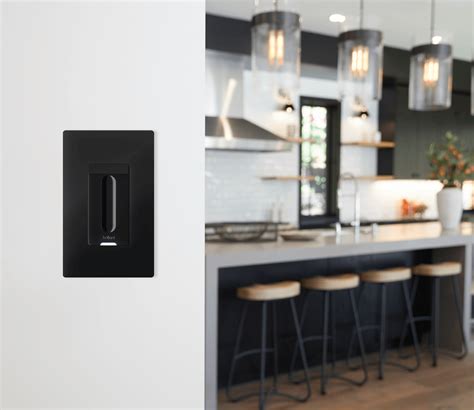 Brilliant: Smart Dimmer Switch