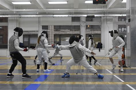 Thrust and parry: Fencing reigns as ‘New York’s Olympic sport’ – Metro US