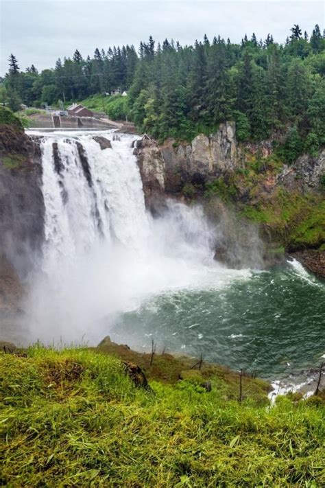 10 Waterfalls Near Seattle You Need To See - ItsAllBee | Solo Travel & Adventure Tips