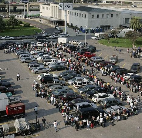 New Orleans mayor orders mandatory evacuation as 'catastrophic' Hurricane Gustav roars over Cuba ...