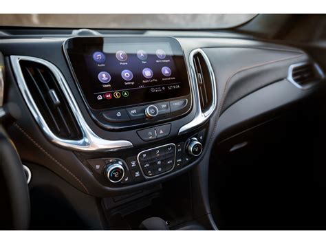 2024 Chevrolet Equinox: 139 Interior Photos | U.S. News