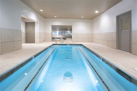 HOLIDAY INN EXPRESS SALT LAKE CITY DOWNTOWN $79 ($̶9̶9̶) - Updated 2018 ...