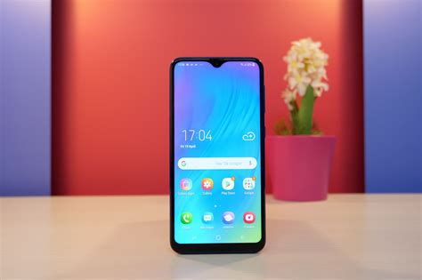 Samsung Galaxy M10 Review: M For Mediocre? - MySmartPrice