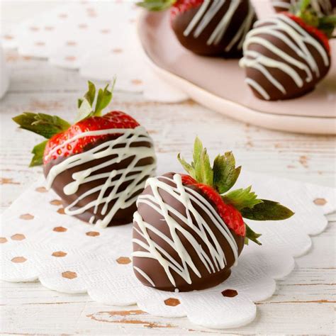 Our 12 Best Chocolate-Covered Fruit Recipes You'll Love