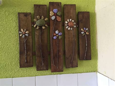 Pallet Wall Decor • Pallet Ideas • 1001 Pallets