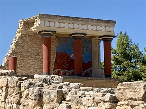 Knossos Palace in Crete, Greece : Diary of a Gen-X Traveler