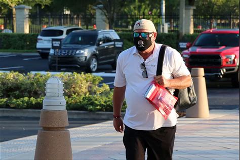 Bucs' Arians, Coaches Return To Facility | Pewter Report