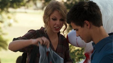 Valentine's Day - Taylor Lautner and Taylor Swift Image (14697709) - Fanpop