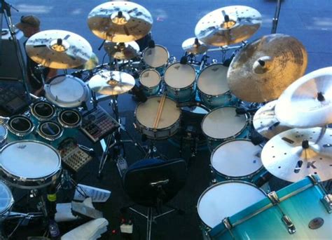 #311 's drummer Chad Sexton Universal Pulse drum kit. #Pearldrum reference Series in Seafoam ...