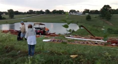 VIDEO: Viewers share storm damage in Ava, Mo.