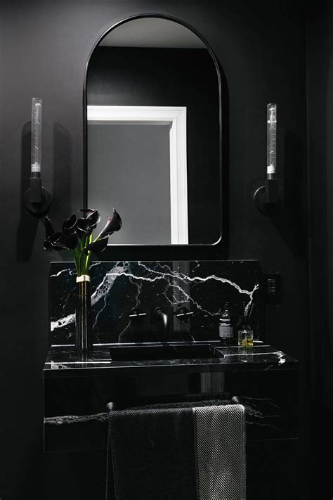 This Jet-Black Marble Bathroom Embodies Drama With a Capital "D ...