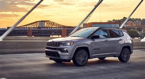 Jeep Compass 2023 estrena motor turbo en México