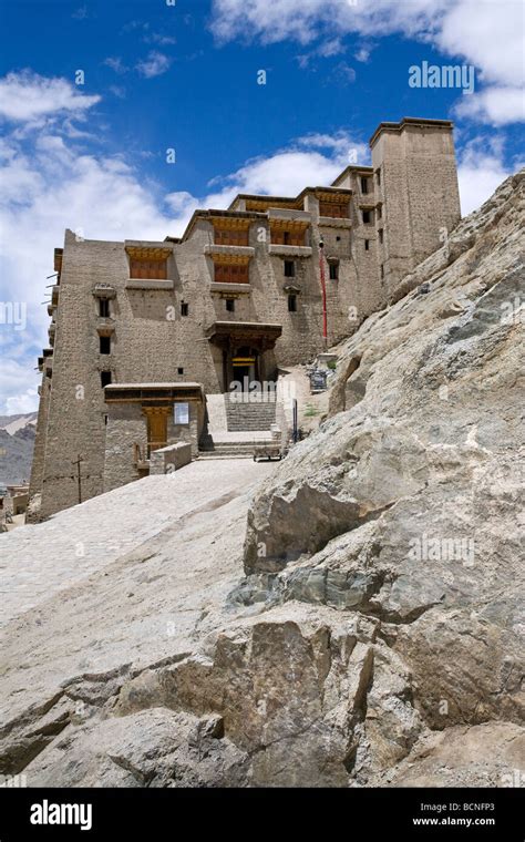 Leh Palace. Ladakh. India Stock Photo - Alamy