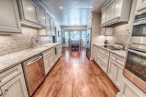 The Pros and Cons of The Four Most Common Kitchen Layouts — Toulmin Kitchen & Bath