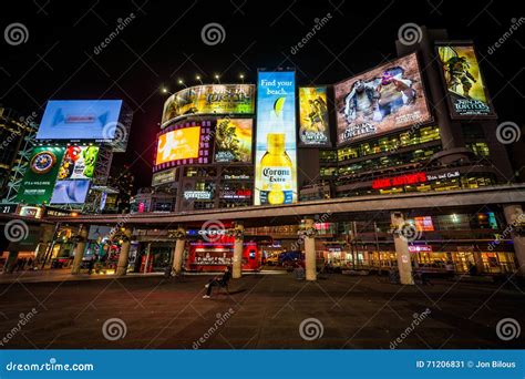 Yonge-Dundas Square at Night, in Downtown Toronto, Ontario. Editorial ...