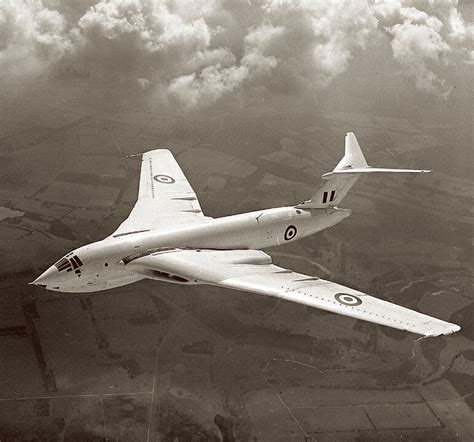 COLD WAR ERA, HANDLEY PAGE VICTOR BOMBER, SMITHS KRA 2020k RATE OF ...