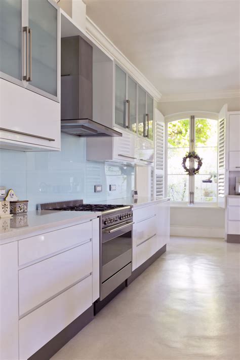 15 Beautiful Feng Shui Kitchen Colors